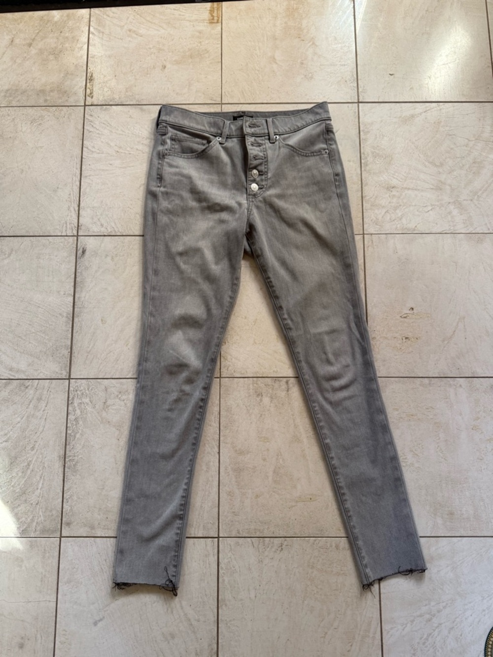 Express Gray Mid-Rise Jeggings Size 6L | Stretch Skinny Fit